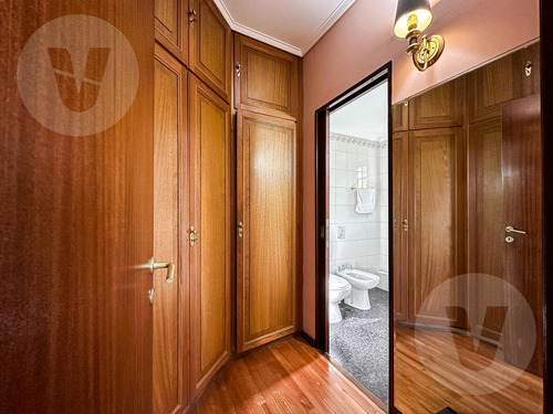 Casa En Venta - Lomas De Zamora, Caseros Al 1700