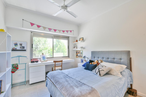 Casa De 5 Dormitorios En Venta Con Pileta - Barrio Cerrado - Aldea