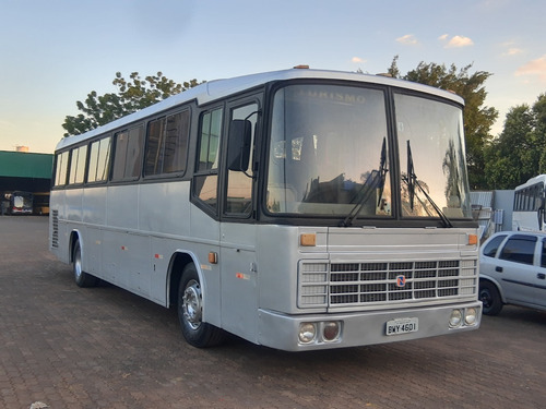 Imagem 1 de 13 de Ônibus Rodoviário Motor Traseiro