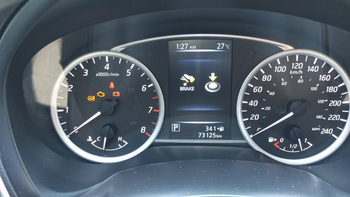 Imagen 13 de 15 de Nissan Sentra 2017 - Habqb7
