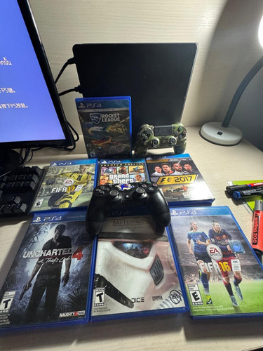 Play Station 4 -edicion Fifa 17 Negro (Usado)