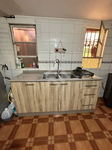 Departamento En Venta De 3 Dorm. O Local En Maipú