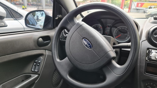 Imagem 7 de 10 de Ford Fiesta Fiesta Se 1.0 8v Flex 5p Flex Manual