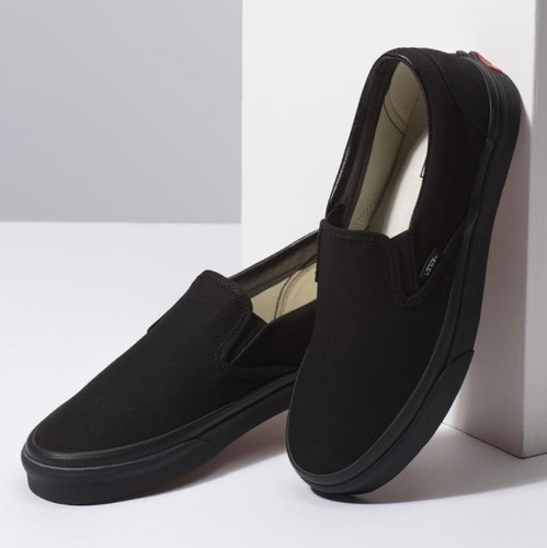 Imagen 4 de 6 de Zapatillas Vans Slip On Negro Negro Nueva Coleccion