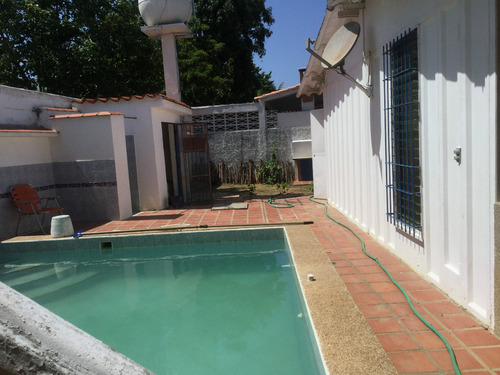 Playa Dorada Conjunto Privado En Machurucuto Edo Miranda