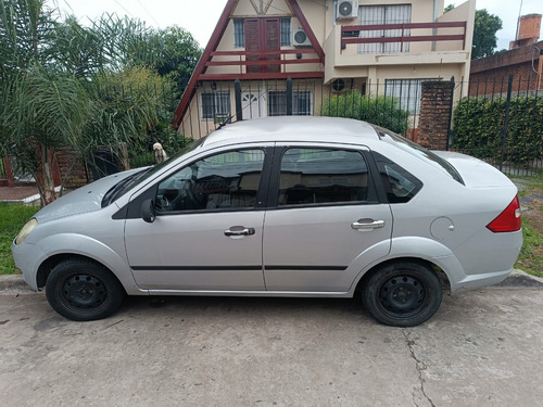 Ford Fiesta Max 1.6 Ambiente