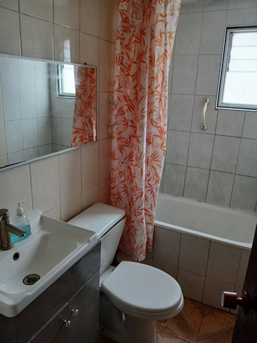 Casa + Posible Local Comercial 3d, 1b, Acceso 2 Autos