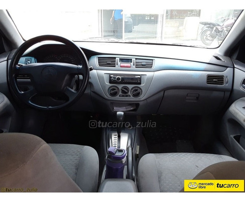 Mitsubishi Lancer Glx 2005