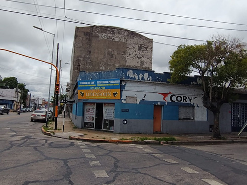 Venta Local Galpón Departamento 2 Amb. Avellaneda