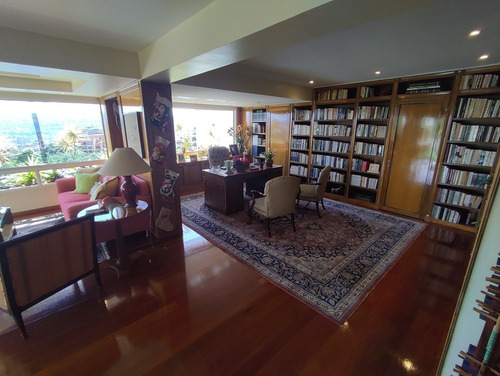 Imagen 15 de 19 de Venta De Pent House Duplex En Los Palos Grandes