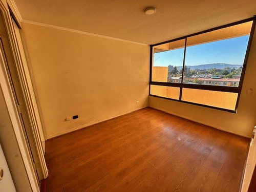 Departamento En Venta De 1d 1 B Centro. En Talca