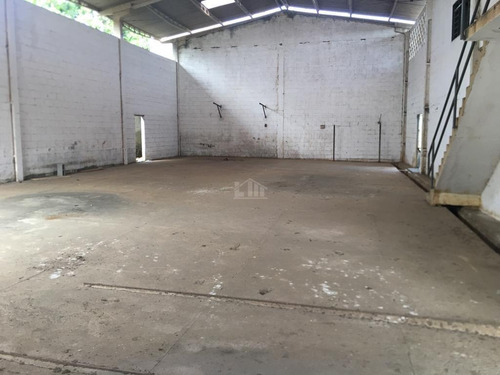Galpão, Qrts Para À Venda, Com 500,00 M², No Nova Carapina I,serra. - 541