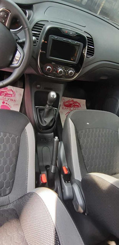Renault Captur Zen 2.0cc Mecánica