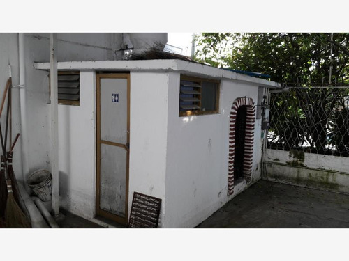 Imagen 4 de 14 de Bugambilias Casa Sola Amplia Ideal Para Negocio Con Alberca