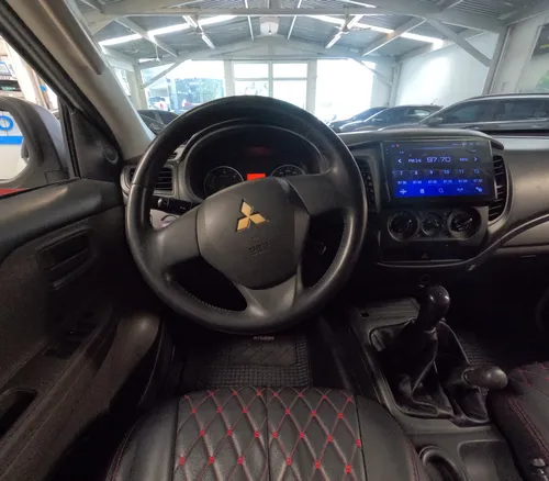 Mitsubishi L200 2.5l