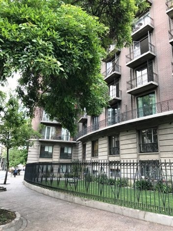 Imagen 7 de 12 de Barrio Lastarria Impresionante Remodelación Forestal