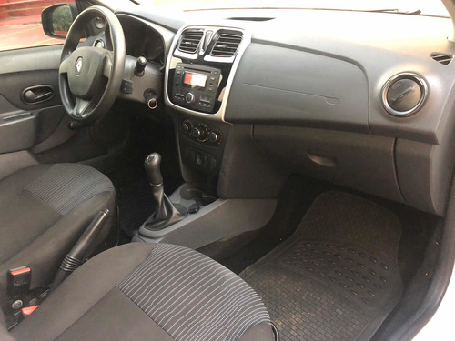 Renault Logan 1.6 Authentique Plus 85cv Con Gnc 2015