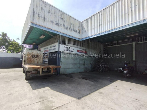 Locales Comercial En Alquiler Centro De Barquisimeto -- %%m-c-t%% Cod. 24 Guion 5 8 9 5