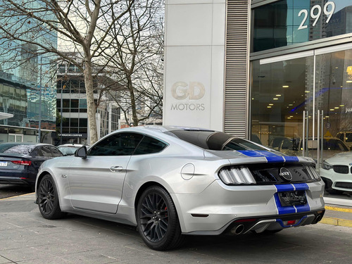 Ford Mustang 5.0 Gt 421cv