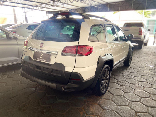 Imagem 6 de 11 de Fiat Palio Adventure