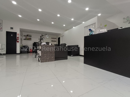 Local En Alquiler En Av Bolivar De Maracay Aragua 24-13917 Irrr