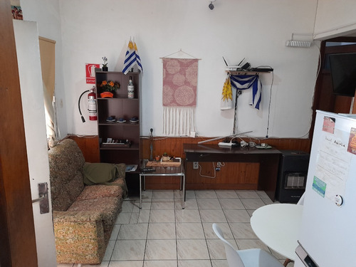 Imagen 5 de 10 de Llave De Negocio Residencia Estudiantil U Otro.