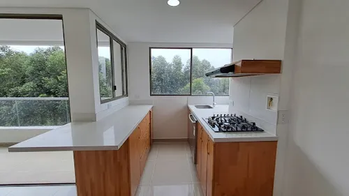 Apartamento En Arriendo Loma San Jose 743-7643
