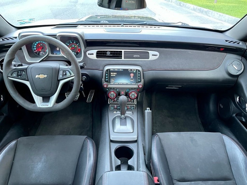Imagen 11 de 13 de Chevrolet Camaro Zl1 2014