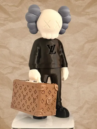Kaws Lv Decorativo 56cm Boneco Art Toy Estilo Street Coleção