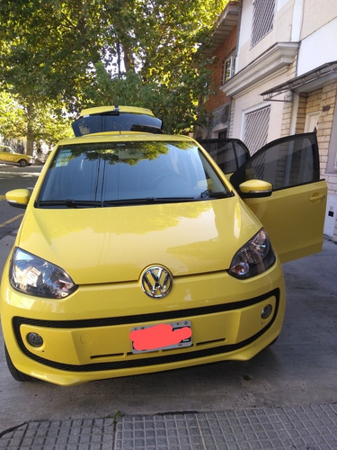 Volkswagen Up! 2015 1.0 High Up! 75cv 5 P