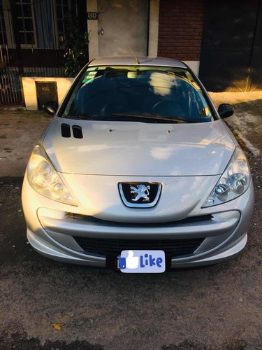 Peugeot 207 2012 1.4 Xr