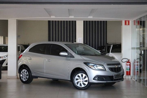 Chevrolet Onix 1.4 Mpfi Lt 8v Flex 4p Manual