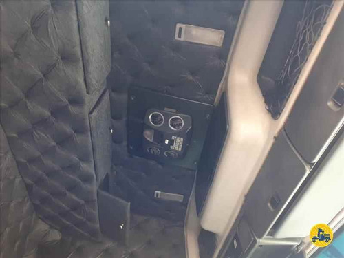 Caminhão Volvo Nh12 380