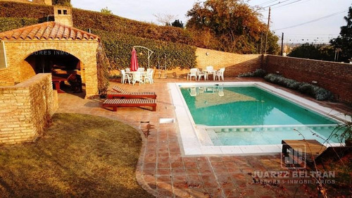 Imagen 4 de 30 de Casa - Villa Allende