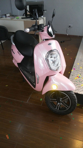 Imagen 24 de 25 de Moto Electrica Grace Scooter Se Patenta 0km Sunra Litio