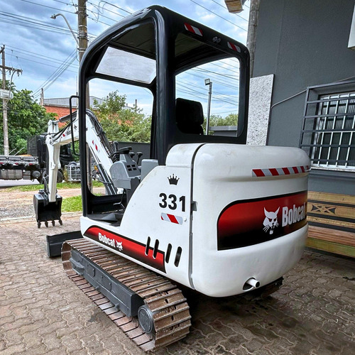 Mini Escavadeira Bobcat 331 - Ano 2007