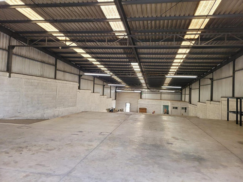 Bodega En Venta En San José El Alto, Querétaro, Qro.