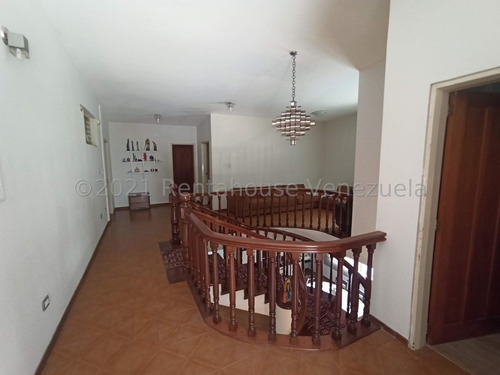Imagen 9 de 11 de Casa En Venta Mls #22-1260 - Laura Colarusso
