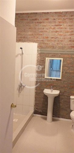 Imagen 8 de 15 de Oficina En Arriendo En Santiago
