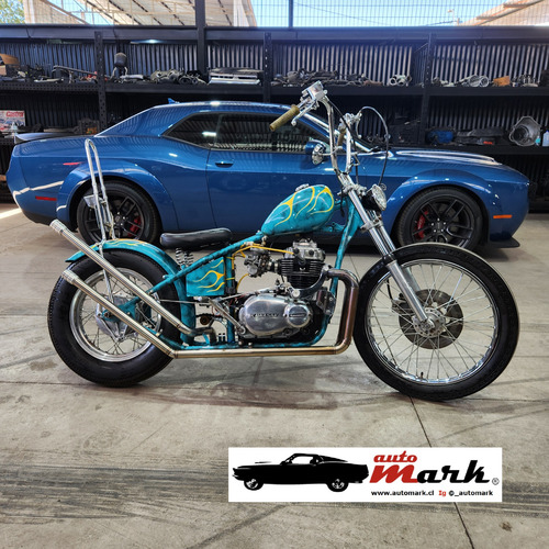 Modelo: Kz400 Año 1978 Estilo: Bobber Japonés