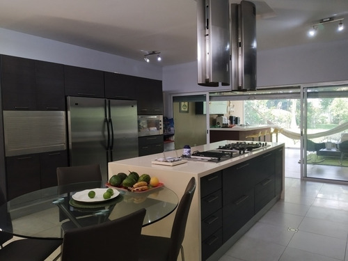 Imagen 5 de 11 de Venta Casa Guataparo 1600mts. Angie Quintero 0414 4185517. Codigo 423428