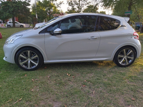 Peugeot 208 Xy