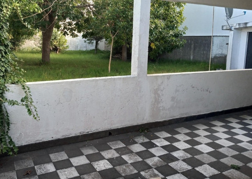 Imagen 4 de 21 de En El Barrio Mas Lindo De Santa Teresita! Casa/chalet Sola En Lote | Santa Teresita