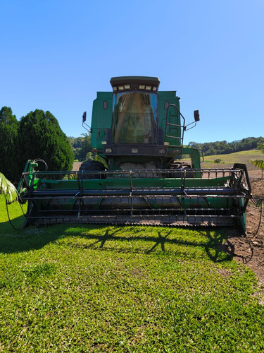 Colheitadeira John Deere 1175 Ano 2000