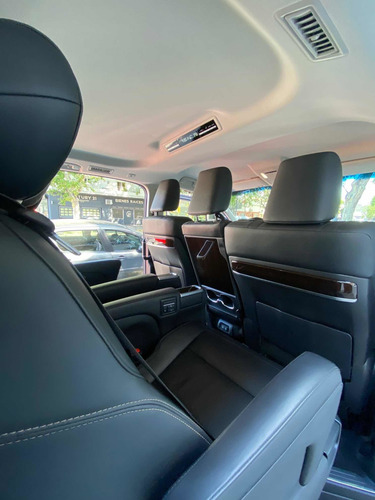 Imagen 23 de 25 de Toyota Hiace 2021 2.8 Tdi Wagon 6at 10a Vx Premium