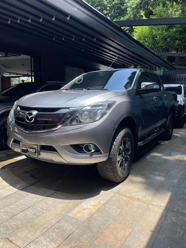 Mazda BT-50 3.2 Professional