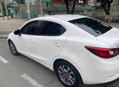 Mazda 2 Grand Touring Lx
