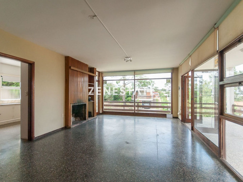 Casa De 3 Dormitorios A 250m De Playa Mansa, Punta Del Este