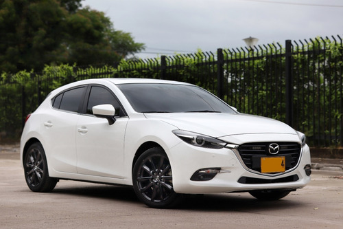 Mazda 3 Sport Grand Touring 2019