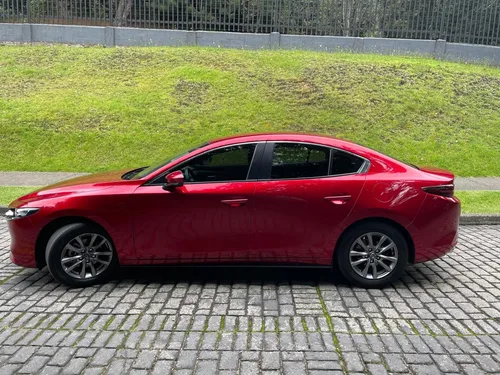 Mazda 3 2.0 Touring